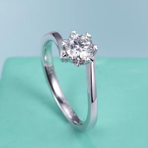 Anillo de Diamante Corte Esmeralda Premium con Piedra Preciosa en Oro de 18K/14K – Joyería para Aniversario y Promociones - Product Image 1