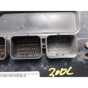 โมดูลควบคุมไร้สายสำหรับรถ 300 Touring ปี 2004-2010 ของแท้ รุ่น 05094929AE มือสอง - Product Image 4