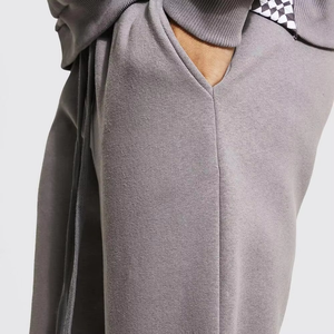 Conjunto de chándal de forro polar personalizado, extragrande, con puños y cintura acanalados, de peso pesado, con sudadera con capucha y pantalones de chándal de pierna ancha, en blanco para fabricantes al por mayor - Product Image 3