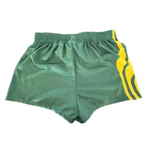 Shorts de sport unisexe pour adultes, rayé vert et jaune, respirant, séchage rapide, taille élastique avec cordon de serrage, en polyester, coupe classique, couleur unie - Product Image 5