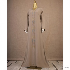 อาบายะห์ปักลายสีเบจคลาสสิก ดีไซน์เรียบง่ายทรงตรงทันสมัย - Product Image 4