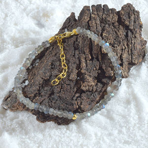Bracelet en perles de labradorite, bijoux en pierres précieuses, bracelet en pierres précieuses grises, bracelet en cristaux de guérison, bracelet bohème, bijoux en perles - Product Image 4