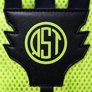 Vendas de Boxeo QST Premium de Malla Transpirable con Soporte Ajustable para la Muñeca, Ideales para Entrenamiento y Sparring - Product Image 5