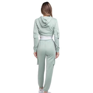Ensemble de survêtement rayé pour femme, comprenant un sweat à capuche court à manches longues et un pantalon de sport, pour la gym et le sport, importé de Chine - Product Image 3