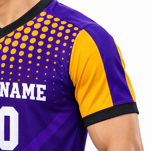 Ensemble de maillot de football personnalisé violet et or pour hommes, uniforme de football par sublimation avec nom et numéro personnalisés et short assorti - Product Image 6