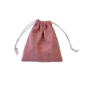 Sacs à cordon avec intérieur spacieux et très durable Sac à cordon en toile de coton biologique imprimé avec logo personnalisé - Product Image 1