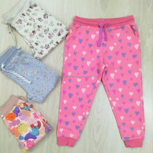 Pantalon en jean droit pour enfants style quatre saisons avec imprimé étoiles, coupe ample et large, en coton pour filles, vêtements en stock - Product Image 6