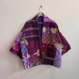 Veste kimono courte matelassée Kantha faite à la main pour femmes, style bohème - Product Image 1