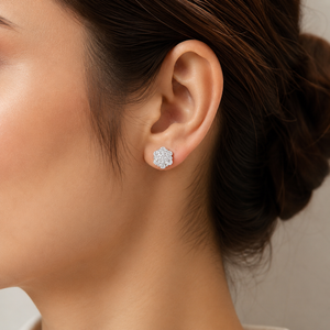 Boucles d'oreilles classiques de luxe en or blanc 14 carats avec diamants de laboratoire taille brillant pour femme, bijoux de fiançailles et de mariage - Product Image 1