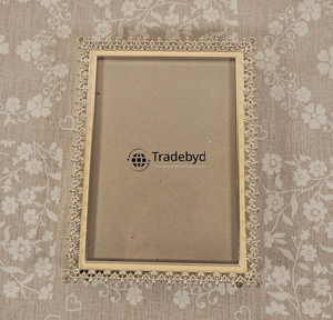 Marco de Fotos Metálico Moderno, Ecológico, Ligero, de Primera Calidad, Decoración para el Hogar de Tradebyd - Product Image 3