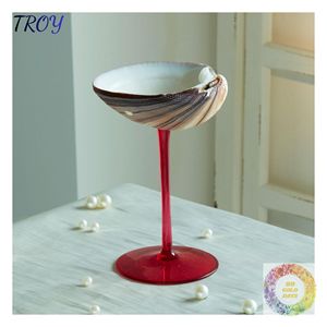 Gobelet unique en forme de coquillage, objet de décoration de luxe côtier pour suites d'hôtel, salons de villégiature et collections de boutiques. - Product Image 5