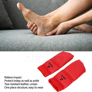 Protège-pieds de Taekwondo en cuir écologique, légers, avec doublure en néoprène, structure de base, sensation intérieure douce, conception facile à ajuster pour - Product Image 3