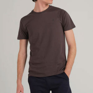 Camisetas de estilo urbano de media manga para hombre, al mejor precio, con diseño premium y tallas variadas. - Product Image 2