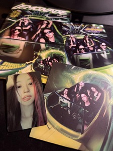 Aespa - Segundo Álbum Completo Lemonade P.O.S Ver. Oficial Kpop Corea CD Álbum Musical - Product Image 1