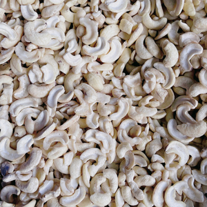 เม็ดมะม่วงหิมพานต์เม็ดมะม่วงหิมพานต์ Kaju santigo - Product Image 1