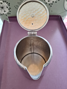 Carafe en acier inoxydable pur à 100 %, finition soignée, pour la table d'hôtel, fabriquée à la main, produit solide, carafe en métal, pièce unique - Product Image 6