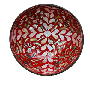 Vente en gros de bols en noix de coco gravés de qualité supérieure, modernes, uniques, artisanaux, polis, durables, écologiques et élégants - Product Image 1