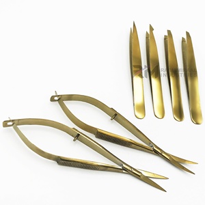 Pinzas para Cejas Ligeras con Punta Inclinada RMI, Venta al por Mayor, Acero Inoxidable Sólido, Color Dorado Plasma, Estuche con Cierre de Resorte - Product Image 2