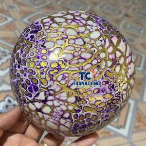 Venta al por mayor de cuencos de cáscara de coco de lujo, color morado y rosa, con incrustaciones de cáscara de huevo y líneas doradas, texturizados, para regalo. - Product Image 1