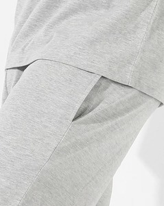 Ensemble de jogging d'été en gros : T-shirt oversize à épaules tombantes et short en polyester/coton – Tenue de sport pour homme (football) - Product Image 4