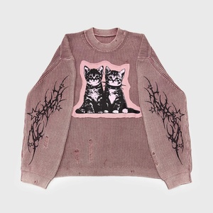 Nouveau Pull en Tricot Effet Vieilli Gothique avec Patch Chaton, Col Rond Ample et Épais, Manches Tribales - Product Image 1