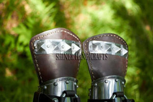 Brazales de cuero de acero medieval Totalmente funcional Antebrazo Guardia Armadura Cosplay Armadura de acero Brazales Protección Recreación - Product Image 4