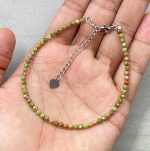 Pulsera de Unakita Facetada, Joyería Delicada con Piedras Preciosas, Cuentas Microfacetadas, Pulsera de Cristal, Joyería Minimalista, Pulsera con Piedras Preciosas Pequeñas - Product Image 2