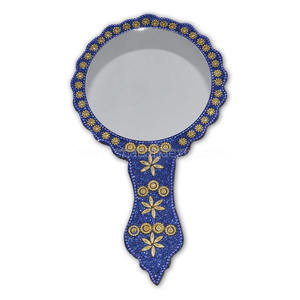 Miroir à main artisanal haut de gamme orné de perles et de paillettes, avec cadre en forme de cœur et poignée, idéal pour les voyages et la coiffeuse - Product Image 4