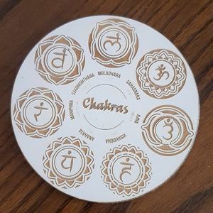 Posavasos de selenita de piedra chakra constelaciones del zodiaco Signos del zodiaco Grabado Posavasos de cristal de rejilla MDF para bebida con soporte de café - Product Image 3