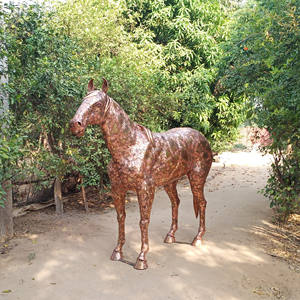 Copper Modern Horse para Todas las Estaciones - Product Image 1