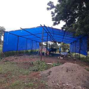 ผ้าใบกันน้ำโพลีครอสความแข็งแรงสูง ทนทานต่อรังสียูวี เสริมแรงด้วยพลาสติก PE สำหรับงานคลุมกลางแจ้ง - Product Image 5