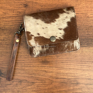 Hot Selling Cowhide Leather Wristband Coin <b>Purse</b> for Women <b>Small</b> <b>Purse</b> Genuine Leather Multi-function Card Bag Ladies Coin Pouch - Product Image 2
