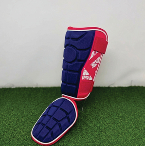 Calcetines deportivos antideslizantes para fútbol adulto con mini espinilleras y cubrepiernas - Product Image 1
