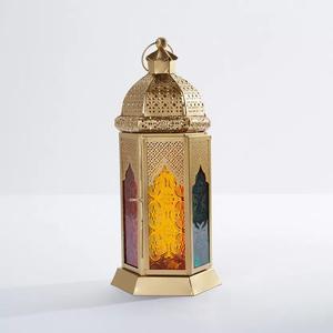 Elegante Linterna Marroquí de Hierro y Vidrio, Hecha a Mano, Ecológica y Duradera, para Decoración Navideña, Eid, Hogar, Decoración Festiva - Product Image 2