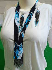 Conjunto de collares de cuentas de vidrio únicas, diseñado para uso étnico, desfiles de moda y exhibición en boutiques. - Product Image 3