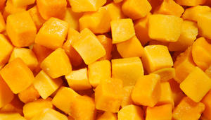 Mango congelado Oragnic DE CALIDAD DE EXPORTACIÓN DE Vietnam, rebanadas de mango congelado IQF, trozos de mango congelado envasado al vacío producto caliente 2025 - Product Image 3