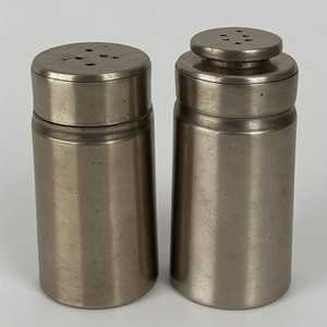 Skies Trader Creative Hugging Face Art <b>Salt</b> and Pepper Shakers Set Modern Abstract Metal Cruet Table Spice Dispenser - Product Image 2