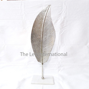 <b>Table</b> <b>Top</b> Sculptures From Indian Supplier Aluminum Based Home <b>Decor</b> Grey Color Leafy Shape Showpiece - Product Image 1