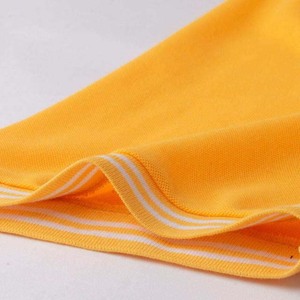 Polo en tricot jaune à manches courtes pour homme avec fermeture éclair, couleur unie, coupe classique, en coton, polos pour homme en vente - Product Image 3