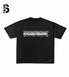 เสื้อยืดแขนสั้นทรงลำลอง รุ่น Six Trend Sports Unisex ผ้าคอตตอนหนา 200 กรัม คอกลม ริบแขนเสื้อ  ใส่ได้ทั้งผู้ชายและผู้หญิง  แบบเรียบง่าย สไตล์สตรีทแวร์ เป็นมิตรต่อสิ่งแวดล้อม - Product Image 3