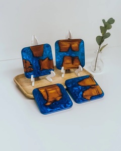 Ensemble de sous-verres en résine époxy avec plateau, sous-verres décoratifs faits à la main pour la maison et la restauration - Product Image 1