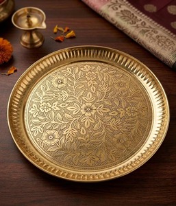 Bandeja de Servir Moderna de Latón con Grabado Floral, para Bodas, Diwali, Decoración del Hogar y Hoteles, Apta para Lavavajillas, Duradera - Product Image 5