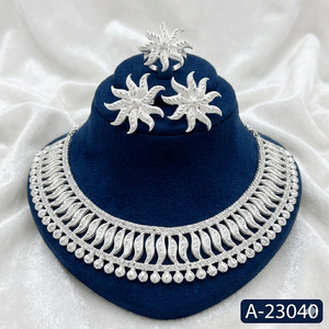 Parure de bijoux de luxe en alliage plaqué or, collier à chaînes superposées tendance, boucles d'oreilles longues, bague, modèle de mariage et de fiançailles A-23043 - Product Image 4