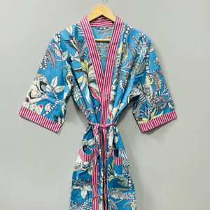 Veste Kimono sans manches unisexe de luxe faite à la main en coton indien Kantha brodé floral, respirante, pour l'hiver et l'été, décontractée - Product Image 1