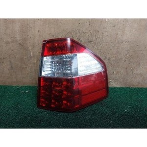 Luz Trasera Derecha Usada Mohave 924022J1R - Product Image 1