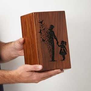 Boîte urne rectangulaire en bois de rose indien gravé Tree Life, décoration murale pour la maison, 100% fait main, panneau arrière coulissant facile à ouvrir - Product Image 3