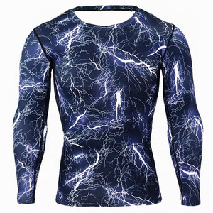 Camiseta de Compresión Transpirable con Estampado Digital de Marca Privada (Spandex/Poliéster) para Entrenamiento Físico y Surf - Product Image 5