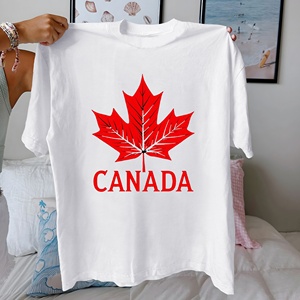 T-shirt en pur coton Feuille d'érable du Canada pour femmes coupe confortable - Product Image 2
