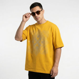 Camiseta de Manga Corta con Cuello Redondo Amarillo para Hombre, Corte Regular, Diseño Geométrico con Pedrería, Transpirable, de Algodón Jersey, Estilo Casual Urbano - Product Image 5