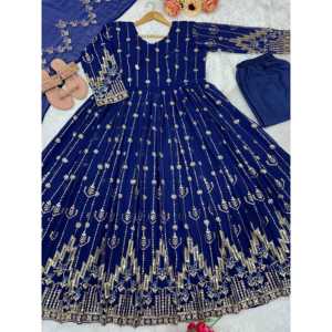 Hermoso Vestido Anarkali Azul de Moda Bhojal y Pendiente con Elegante Dupatta para Fiestas Nocturnas u Ocasiones Formales - Product Image 2
